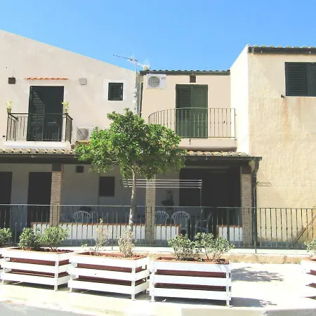 Torre Del Tradimento Holiday home *